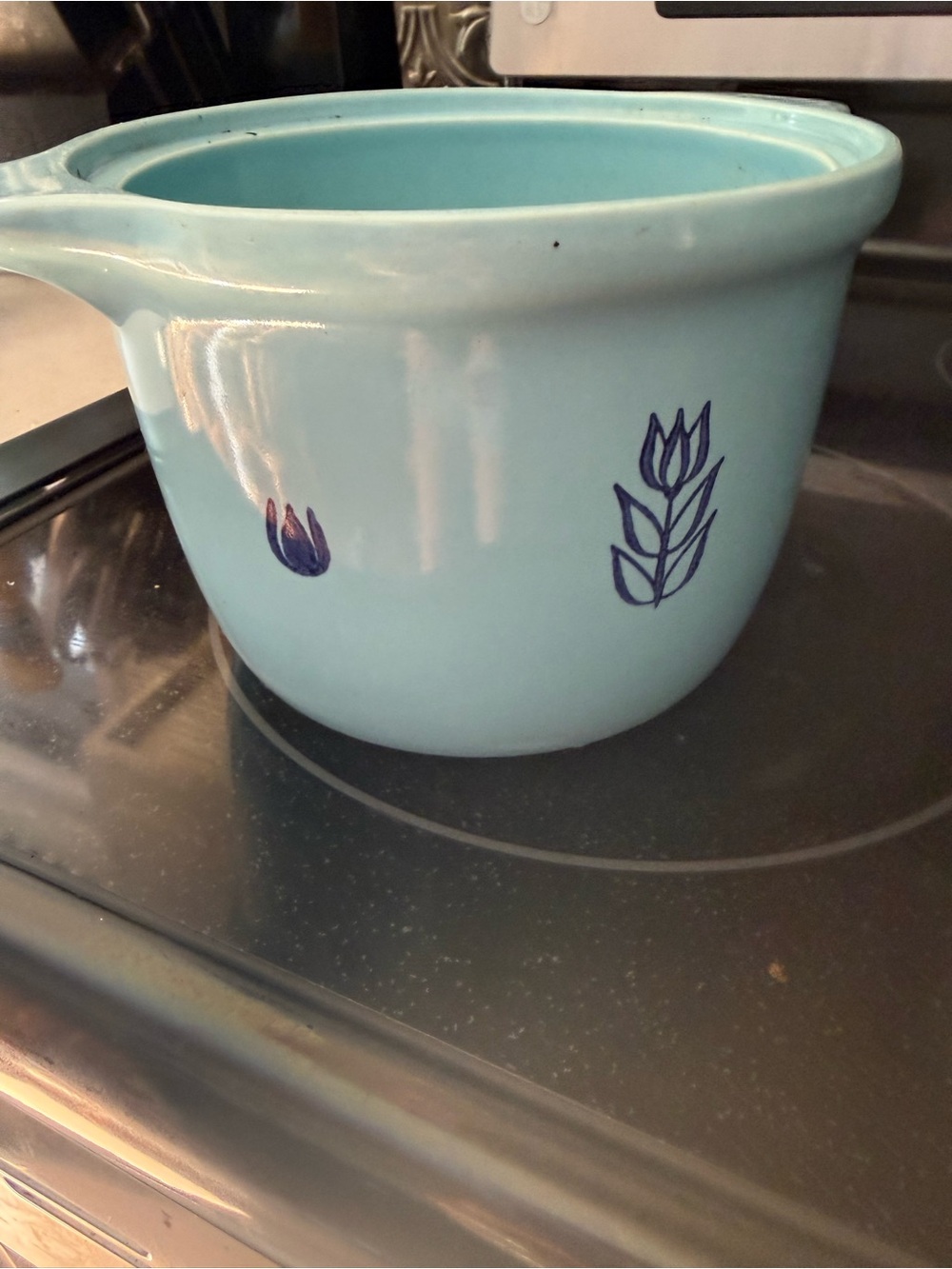 1950s Cronin Pottery "Blue Tulip" casserole / bean pot